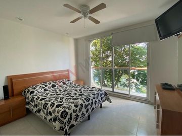 Casa en Venta en Tequesquitengo Club Naútico Teques  C.P. 62915