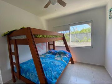 Casa en Venta en Tequesquitengo Club Naútico Teques  C.P. 62915