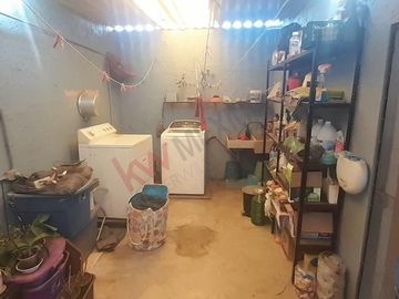 Casa sola en venta con recámara en planta baja.