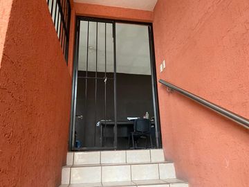 VENTA CASA EN COLONIA RAFAEL CASTELLANOS, GOMEZ PALACIO, DGO.