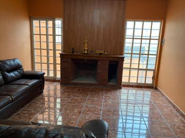 VENTA CASA EN COLONIA RAFAEL CASTELLANOS, GOMEZ PALACIO, DGO.