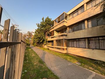 EN VENTA DEPTO CERCANO AL METRO HERNANDO DE MAGALLANES