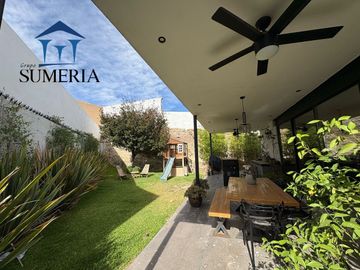Casa moderna en Misión del Valle