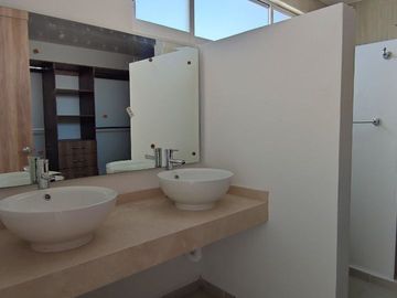 Venta de Casa  con Roof garden en Cañadas del arroyo, Corregidora, Querétaro