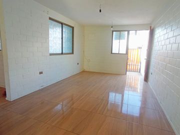 CRISOL HERMOSA CASA, AMPLIA, 4 DORMITORIOS, LIVING, COCINA
