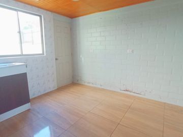 CRISOL HERMOSA CASA, AMPLIA, 4 DORMITORIOS, LIVING, COCINA