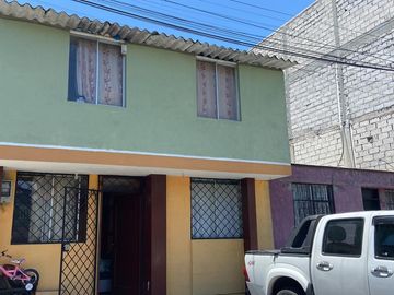 Casa en  QUITUMBE SALVADOR ALLENDE