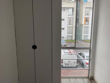 CASA EN VENTA EN CONJUNTO 