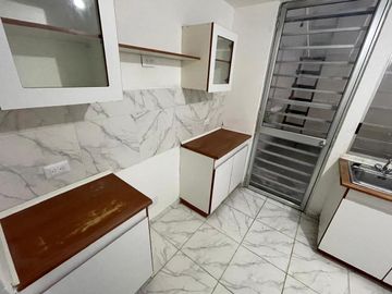 CASA EN VENTA EN CONJUNTO 