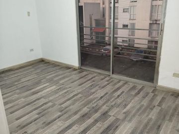 CASA EN VENTA EN CONJUNTO 