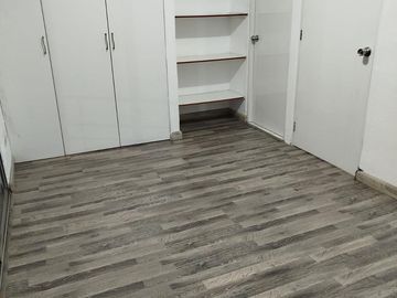 CASA EN VENTA EN CONJUNTO 