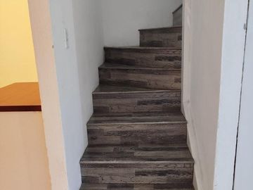 CASA EN VENTA EN CONJUNTO 