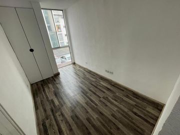 CASA EN VENTA EN CONJUNTO 