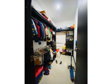 VENTA DE APARTAMENTO EDIFICIO MONJUIC SANTA TERESITA CALI VALLE