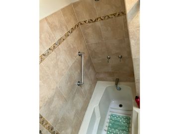 VENTA DE CASA EXTERNA EN LAS VEGAS MAYAPAN CALI VALLE