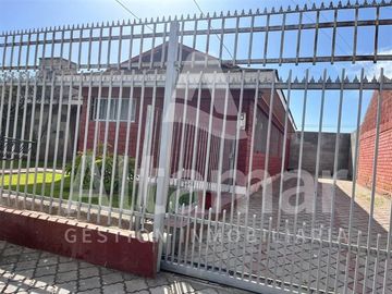 Casa en Venta en Paralela a Larraín Alcalde