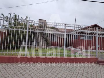 Casa en Venta en Paralela a Larraín Alcalde