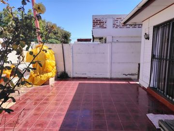 Casa en Venta en Av. Raul Bitran