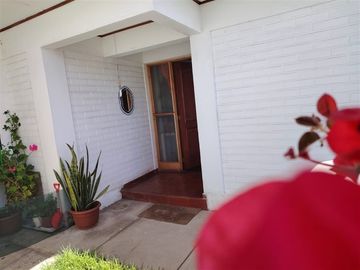 Casa en Venta en Av. Raul Bitran