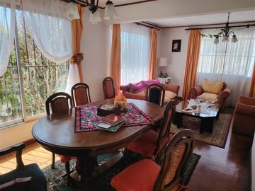Casa en Venta en Av. Raul Bitran