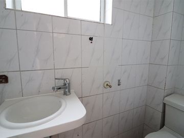 Casa en Venta en AL LLEGAR A CALLE GUACOLDA