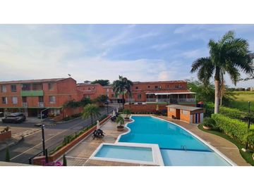 SE VENDE CASA EN CONDOMINIO CANEY CALI VALLE,