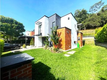 Venta Casa Campestre en Alfaguara Jamundí Valle