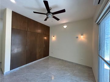 Casa en venta en la Col Florida, Merida