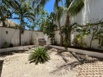 Casa en venta en la Col Florida, Merida