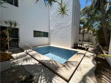 Casa en venta en la Col Florida, Merida