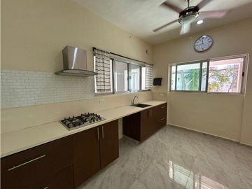 Casa en venta en la Col Florida, Merida
