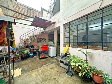 VENTA DE CASA CON UBICACION COMERCIAL ESTRATEGICA EN  MERCADO DE COVIDA - LOS OLIVOS