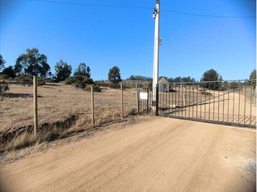 Terreno en Algarrobo con Vista al Mar y Quebrada
