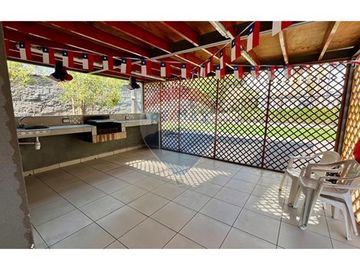 Venta Departamento Casi Nuevo 3d en  La Florida