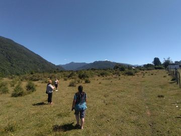Se vende terreno de una hectarea y media , sector Puelo Alto comuna Cochamo