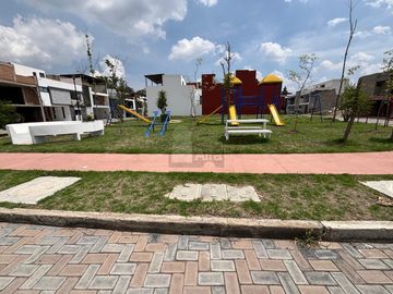 CASA EN VENTA EN FRACCIONAMIENTO ARGOS SAN PEDRO CHOLULA