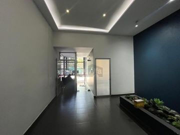 Departamento en venta en primer nivel, ubicado sobre Calzada de Tlalpan., CdMx.