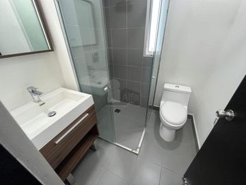 Departamento en venta en primer nivel, ubicado sobre Calzada de Tlalpan., CdMx.