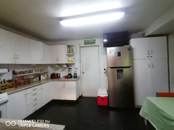 LINDA CASA EN VENTA HERNANDO DE AGUIRRE / DIEGO DE  ALMAGRO