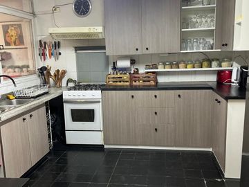 LINDA CASA EN VENTA HERNANDO DE AGUIRRE / DIEGO DE  ALMAGRO