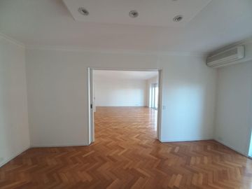 Excelente duplex en Recoleta - Con cochera super alegre!