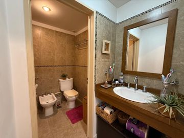 Oportunidad departamento en venta en Jardines de Saravi