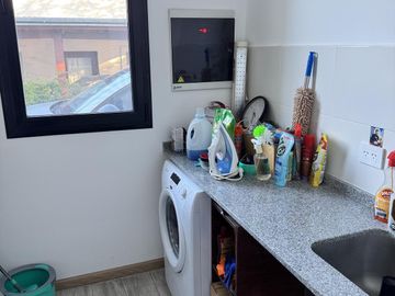 Venta, Moderna casa en Barrio los potrillos. PILAR