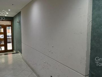 Departamento en venta, Belgrano C, 4 ambientes patio balcón