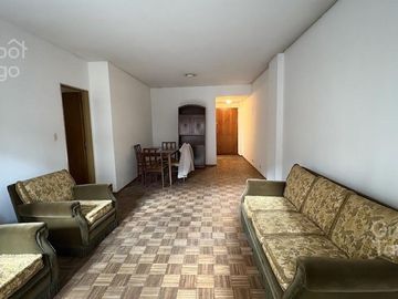 Departamento en venta, Belgrano C, 4 ambientes patio balcón