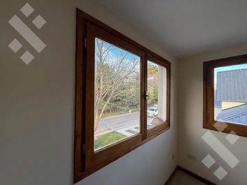 Venta casa 3 dorm Bº Rincón Club de Campo