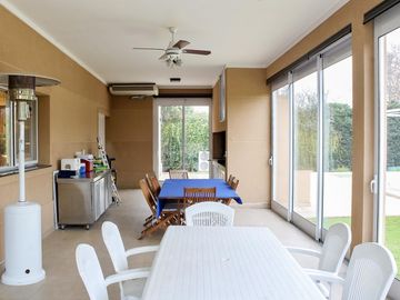 Casa en  venta