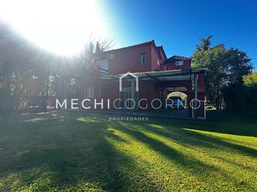 Casa en venta 3 dormitorios pileta San Agustín Villa Nueva