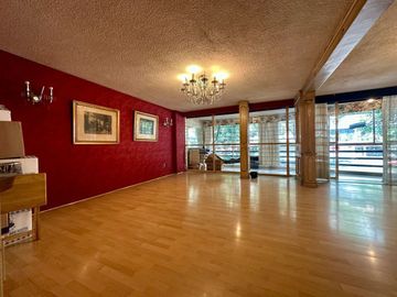 Departamento con Balcón en Venta en Polanco PARA REMODELAR.