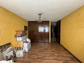 Departamento con Balcón en Venta en Polanco PARA REMODELAR.